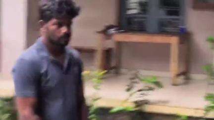 സുൽത്താൻബത്തേരി: പെൺസുഹൃത്ത് പ്രവീണയെ കൊലപ്പെടുത്തിയ കേസിലെ പ്രതിയെ അപ്പപ്പാറയിൽ തെളിവെടുപ്പിന് എത്തിച്ചു