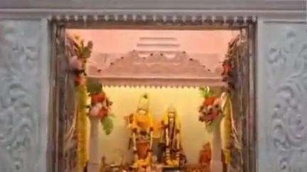 बाड़मेर: बाड़मेर शहर के राय कॉलोनी स्थित पुष्करणा राधा कृष्ण मंदिर में तीन दिवसीय पाटोत्सव कार्यक्रम का आयोजन