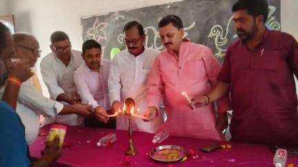 नबीनगर: रजबरिया खुर्द के नव सृजित प्राथमिक विद्यालय का उद्घाटन विधायक एवं पूर्व सांसद ने किया