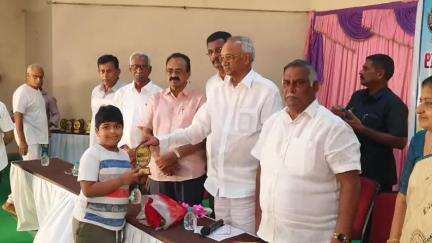 భీమవరం: పట్టణంలో 25 రోజులపాటు సాగిన ఉచిత లలిత కళల శిక్షణ శిబిరం ముగింపు, పాల్గొన్న ఎమ్మెల్యే పులపర్తి రామాంజనేయులు
