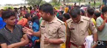 बलिया: कुरेजी चट्टी के पास स्कार्पियो की चपेट में आने से बाइक सवार युवक की हुई मौत