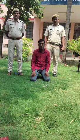 नारायणपुर: नारायणपुर थाना पुलिस की टीम ने अवैध मादक पदार्थ के मामले में फरार आरोपी को किया गिरफ्तार