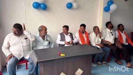 लोहंडीगुडा: लोहण्डीगुड़ा में एक निजी उद्घाटन समारोह में चित्रकोट विधायक विनायक गोयल मुख्य अतिथि के रूप में सम्मिलित हुए