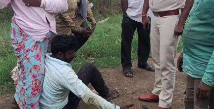 కొండపి: టంగుటూరులోని బాబాయ్ హోటల్ సమీపంలో ట్రాక్టర్‌ను ఢీకొట్టిన కంటైనర్ లారీ, నలుగురు పొగాకు కూలీలకు గాయాలు