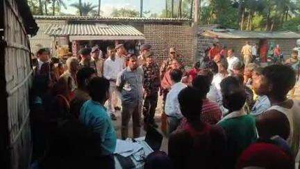 गोरौल: वैशाली डीएम ने कटरमाला गांव में आयुष्मान कार्ड सेंटर का किया निरीक्षण, दिए दिशा-निर्देश
