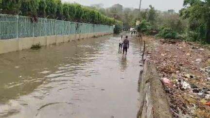 चुनाव मे दारू मुर्गा रुपए लेकर,जाति धर्म के नाम पर वोट दिये,नतीजा सासाराम शहर बना नरक,₹500 में 5 साल के बंधक,आशुतोष सिंह