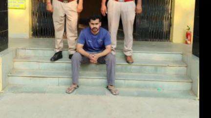 सीकरी: सीकरी पुलिस ने साइबर ठगों को महंगे होटलों की फर्जी वेबसाइट बनाकर देने वाले आरोपी को किया गिरफ्तार