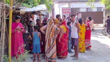 बेतिया: नजरबाग पार्क के पास आपसी रंजिश में युवक की चाकू से हत्या, चार हिरासत में