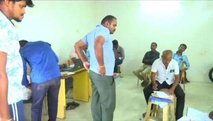 சேலம்: வீட்டு மனைக்கு பட்டா வழங்க ஐந்தாயிரம் ரூபாய் லட்சம் பெற்ற தலைமை சர்வேயர் கைது லஞ்ச ஒழிப்பு போலீசார் நடவடிக்கை