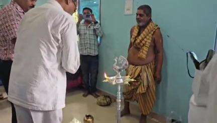 କଣ୍ଟାମାଳ: ମନମୁଣ୍ଡା ମାର୍କେଟ ୟାର୍ଡ ଠାରେ ରବି ଧାନ କ୍ରୟ ଶୁଭାରମ୍ଭ, ଯୋଗଦେଲେ କଣ୍ଟାମାଳ ବିଧାୟକ