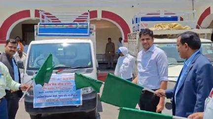 गाज़ीपुर: गाज़ीपुर में यूनियन बैंक ऑफ़ इंडिया ने 10 स्कूलों को CSR फंड से डेस्क बेंच दी, डीएम अविनाश कुमार ने दिखाई हरि झंडी