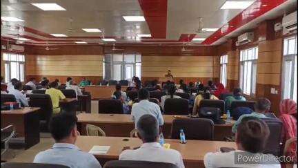 नादौन: नादौन के बीडियो ऑफिस में पंचायत प्रतिनिधियों को श्रम कल्याण बोर्ड की योजनाओं की जानकारी दी गई, लगाया गया विशेष शिविर