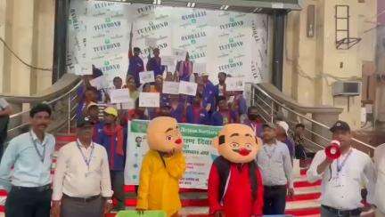 End Plastic Pollution campaign: Lucknow Charbagh & GZB stations host street plays, urge to adopt eco-friendly habits
