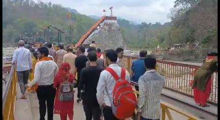 रामनगर: गर्जिया मंदिर में गर्मियों की छुट्टियों के चलते श्रद्धालु और पर्यटकों की भीड़ उमड़ने लगी है