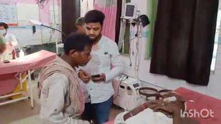 बांका: बांका ब्लॉक गेट के पास बाइक और साइकिल की टक्कर में दो युवक जख्मी, मायागंज रेफर