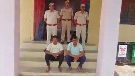 करौली: नादौती पुलिस ने रावताडा मोड से एक साल से फरार 2 बदमाशों को किया गिरफ्तार, 1 हजार रुपये का ईनाम
