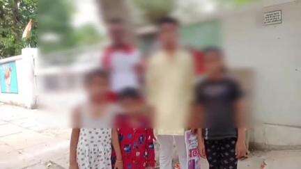 ललितपुर: रैदासपुरा निवासी महिला, चार बच्चों की मां, अपने प्रेमी के साथ ₹100000 लेकर हुई फरार, पति ने पुलिस से न्याय की गुहार लगाई