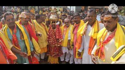 बरही: चलंगा में श्री श्री 1008 माँ भगवती प्राण प्रतिष्ठा महायज्ञ का कलश यात्रा के साथ हुआ शुभारंभ, विधायक मनोज यादव हुए शामिल