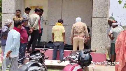 राजापुर: राजापुर के डढ़िया गांव में घरेलू काम को लेकर मां की डांट से क्षुब्ध युवती ने जहरीला पदार्थ खा कर दी जान