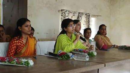 बुरहानपुर नगर: बुरहानपुर जिला पंचायत कार्यालय में जिला विधिक सेवा प्राधिकरण द्वारा महिलाओं के कानून पर एक दिवसीय कार्यशाला का आयोजन