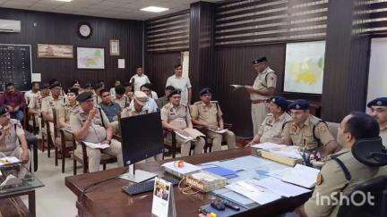 चरखी दादरी: च.दादरी: SP ने आपराधिक रिकॉर्ड की समीक्षा कर दिए आवश्यक निर्देश