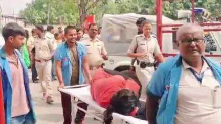 पटना ग्रामीण: गायघाट पुल से महिला ने गंगा नदी में लगाई छलांग, स्थानीय लोगों ने बचाया