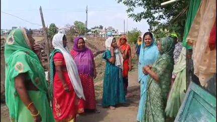 सिवनी: बींझावाड़ा में मैरीज लॉन निर्माण कर रहे लोगों ने नाले में अतिक्रमण करने का किया प्रयास, लोगों ने किया विरोध #jansamasya