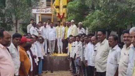 గంగాధర నెల్లూరు: పెనుమూరులో ఎన్టీఆర్ జయంతి