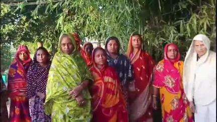শিলচর: জারইলতলা জিপির রংঘর প্রথমখণ্ডে অরণোদয় প্রকল্পের সুবিধা দেওয়ার দাবিতে সরব মহিলারা