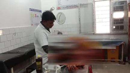 गिरिडीह: बेलकोला गांव में देवर ने भाभी पर फरसे से किया हमला, महिला अस्पताल में भर्ती