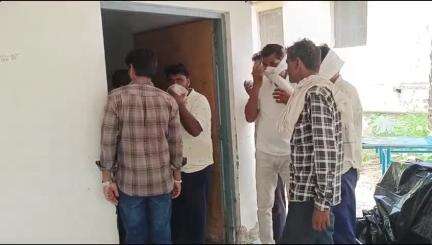 बांसवाड़ा: पाड़ीकला गांव में अज्ञात वाहन से टवेरा की टक्कर, 7 घायल, चालक की मौत, शव का पोस्टमार्टम कर परिजनों को सौंपा गया