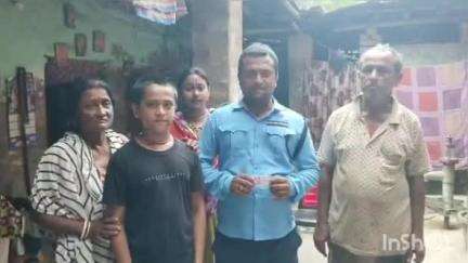 রতুয়া ২: লটারি টিকিটে ১ কোটি টাকা পুরস্কার জিতল বৈকুন্ঠপুর এলাকার এক সিভিক ভলেন্টিয়ার