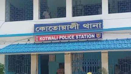 কৃষ্ণনগর ১: জালালখালি এলাকায় বিদ্যুৎপৃষ্ট হয়ে মৃত্যু হল এক শ্রমিকের