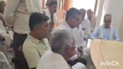 रेवाड़ी: भाजपा नेता डॉ. सतीश खोला ने रेवाड़ी कार्यालय पर सुनी जन समस्याएं, समाधान का किया प्रयास