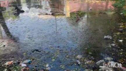 वाराणसी में पंडित दीनदयाल हॉस्पिटल के बाहर लगा सीवर बीमारियों को दे रहा है न्योता  #jansamasya