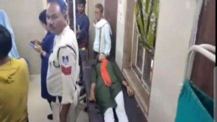 दमोह: क्योलारी में पिता द्वारा शादी का खर्च उठाने से मना करने पर मामा के घर पर रह रही युवती ने खाया जहर, अस्पताल में इलाज जारी