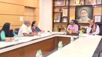 कांके: कांके रोड स्थित सीएम आवास में सीएम 16वें वित्त आयोग की टीम के झारखंड दौरे की तैयारियों से अवगत हुए