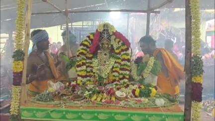 வேடசந்தூர்: பண்ணைபட்டியில் காளியம்மன், பகவதிஅம்மன், முத்தாலம்மன், மாரியம்மன் கோவில் கும்பாபிஷேகம்