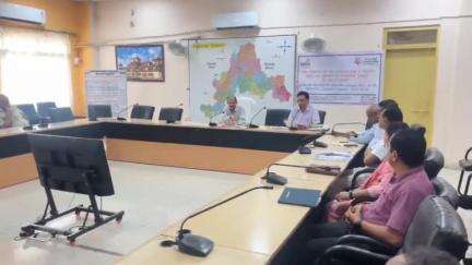 झालरापाटन: राईजिंग राजस्थान के तहत किए गए MOU में प्रगति लाने को लेकर ADM की अध्यक्षता में मिनी सचिवालय में बैठक का किया गया आयोजन