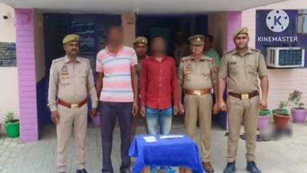 मुसाफिरखाना: मुसाफिरखाना पुलिस ने चोरी के 12 सरसों तेल की बोतल ₹2,850 के साथ 2 अभियुक्तों को गिरफ्तार किया