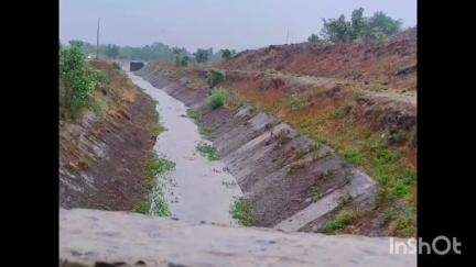 मनावर: रामाधामा में ओंकारेश्वर नहर की सफाई का कार्य शुरू