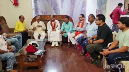 जगदलपुर: जगदलपुर पहुंचे छत्तीसगढ़ योग आयोग के अध्यक्ष रूप नारायण सिन्हा का भाजपा पार्षद दल ने किया स्वागत
