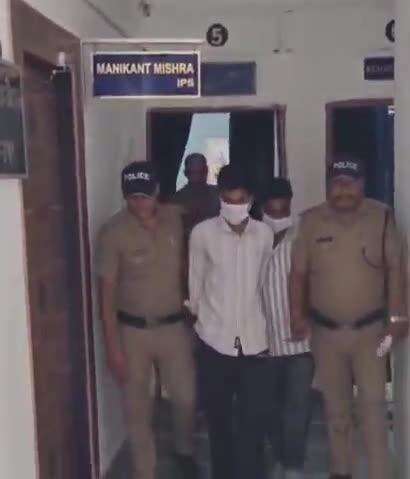 रुद्रपुर: ट्रांजिट कैंप के श्मशान घाट रोड पर फायरिंग कर दहशत फैलाने के मामले में 2 आरोपियों को गिरफ्तार, तमंचा और कारतूस बरामद