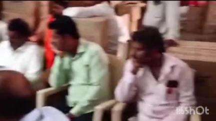 जामनेर: जामनेर गोंडखेड सहकारी साखर कारखाना विक्री मुद्दा प्रकरण,गोंडखेड येथील शेतकऱ्यांचे संचालक राजू बोहराना निवेदन. #jansamsya