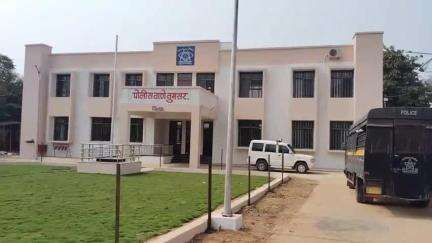 तुमसर: शहरातील सारंगा टॉकीजजवळ मटका जुगार अड्ड्यावर तुमसर पोलिसांची धाड; २ लाख ४३ हजार ८३० रुपयांचा मुद्देमाल जप्त