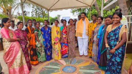 మంత్రాలయం: మంత్రాలయం నియోజవర్గంలో ఆర్డిటి సంస్థ ద్వారా జరిగే అభివృద్ధి, సేవా కార్యక్రమాలకు మేము పూర్తి సహకారం అందిస్తాం: ఎమ్మెల్యే