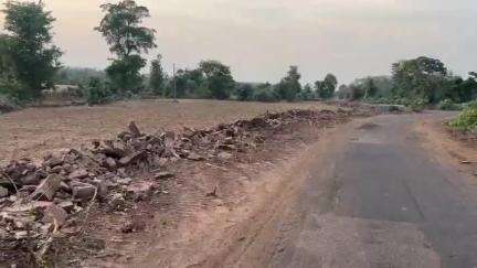शाहबाद: सनवाडा में सड़क किनारे का अतिक्रमण हटाया गया, लोगों को मिली राहत