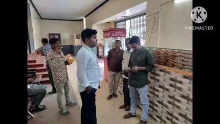 హిందూపురం పట్టణంలో సినిమా థియేటర్లను ఆకస్మిక తనిఖీలు నిర్వహించిన రెవెన్యూ అధికారులు