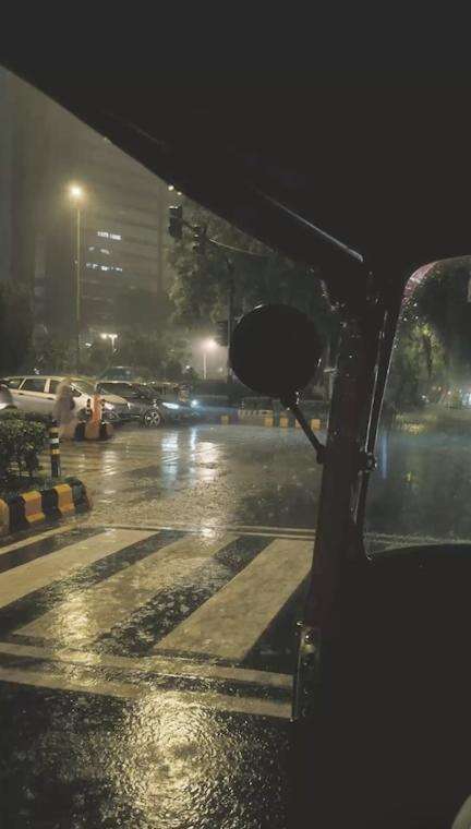 दिल्ली में 3 दिन बारिश व तेज़ आंधी-तूफान की चेतावनी, 70 kmph की रफ्तार से चल सकती हैं हवाएं