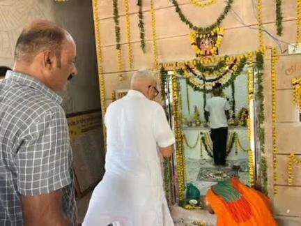 सिवाना: मोखंडी गांव में बाबा रामदेव मंदिर की भव्य प्राण प्रतिष्ठा कार्यक्रम का आयोजन, सिवाना विधायक रहे उपस्थित